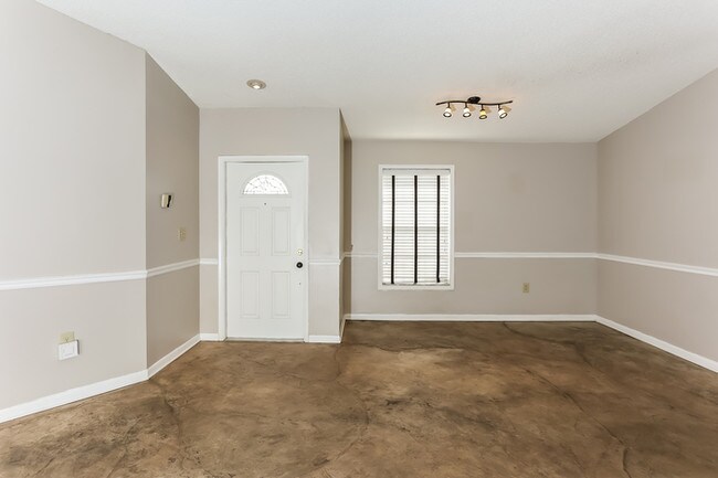 Foto del edificio - 735 Cumberland Terrace, Davie, FL, 33325