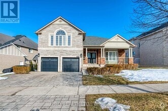 Building Photo - 462 Delaney Dr