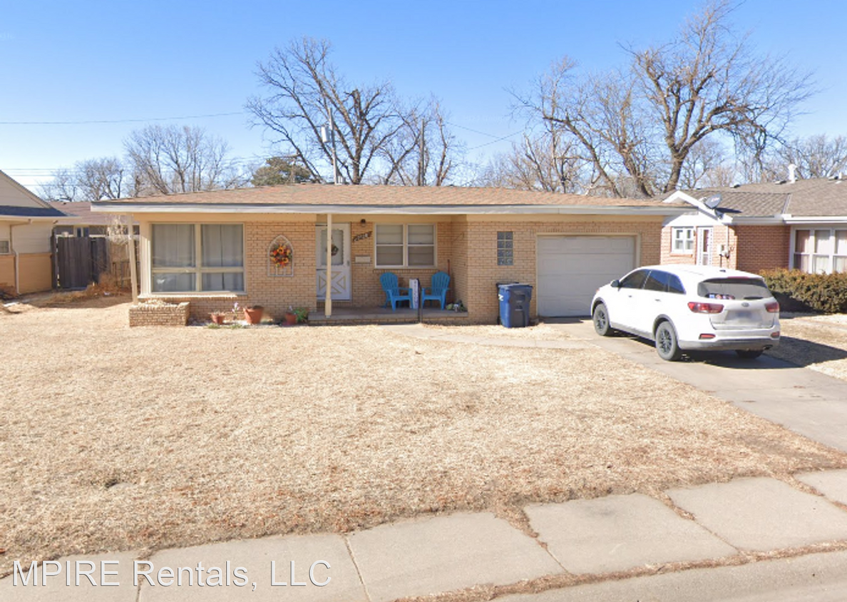 Primary Photo - 3 br, 2 bath House - 5528 Eisenhower Ave.