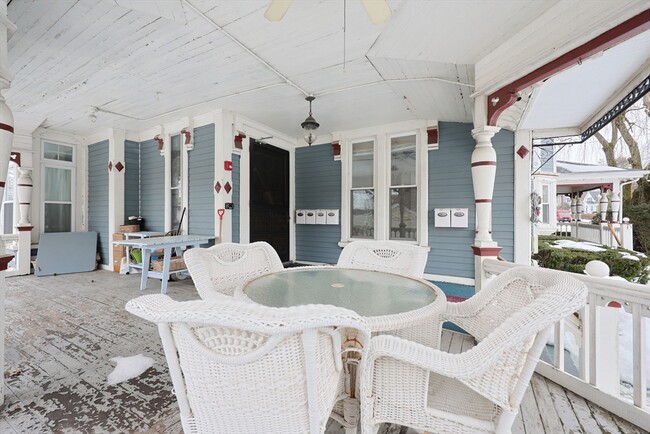 Building Photo - 34 High St