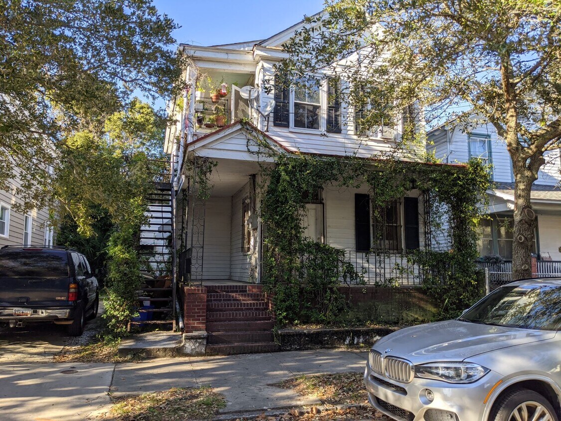 Primary Photo - 36 Carolina St