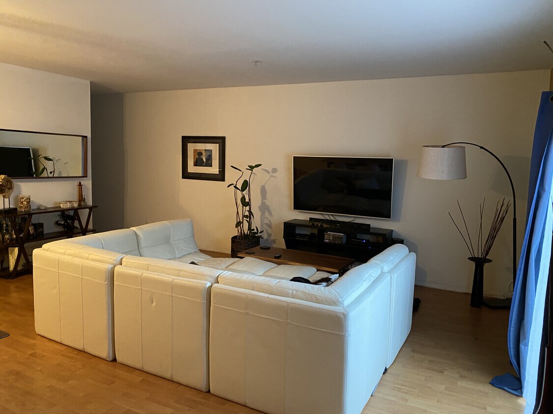 Foto principal - 1315 26th St