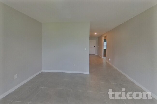 Foto del edificio - 77063 Crosscut Wy