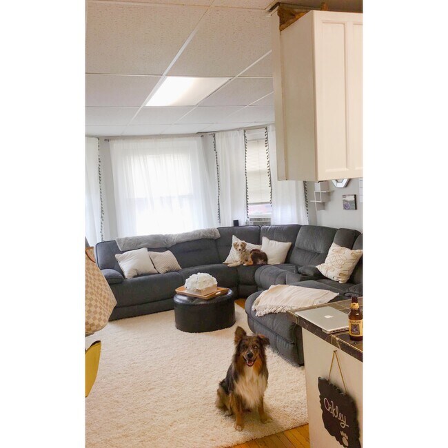 Foto del edificio - 879 Beacon St