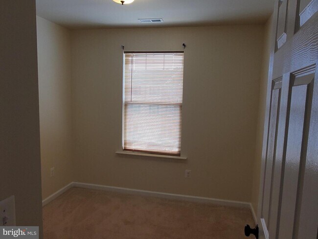 Foto del edificio - 2239 Mallard Landing Dr