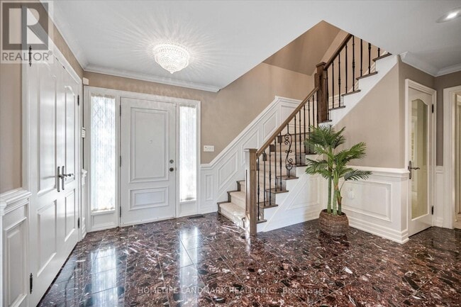 Photo du bâtiment - 3 Old English Ln