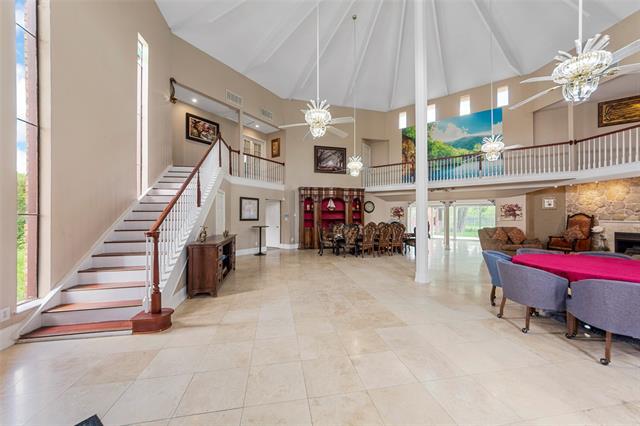 Foto del edificio - 5826 Pleasant Valley Rd