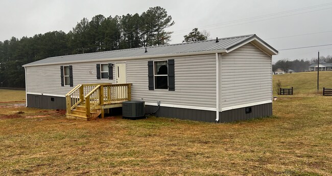 Foto del edificio - 4820 Colonial Turnpike