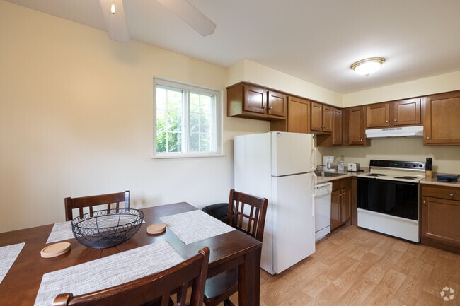 Furnished A-KR Floor Plan - 1BR, 1BA_740SF - Carpenter Village Apartments