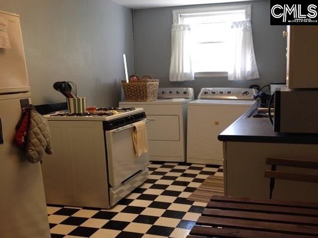 Foto del edificio - 302 Harden St