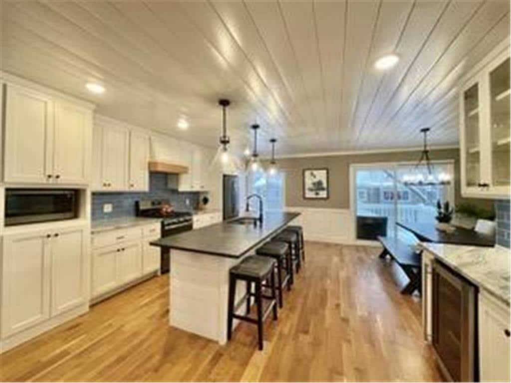 334 Pondridge Cir, Wayzata, MN 55391 Townhome Rentals in Wayzata MN