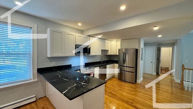 Building Photo - HOT ALLSTON LISTING!!!!