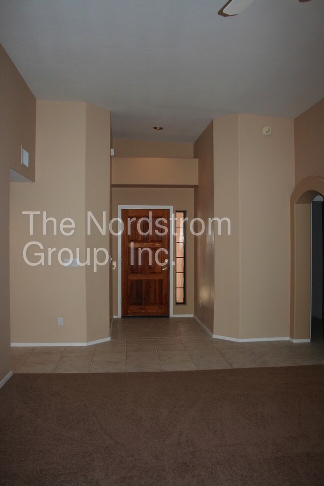 Building Photo - 3329 W Quail Haven Cir