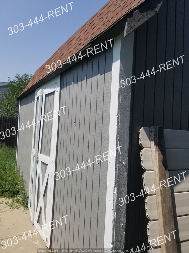 Building Photo - 721 Glen Moor St