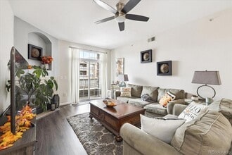 Building Photo - 7440 S Blackhawk St