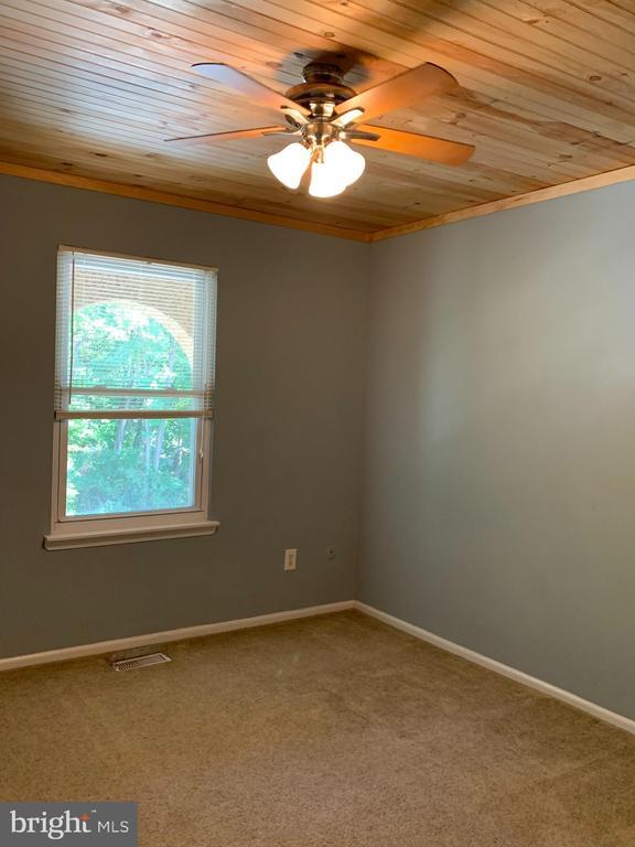 Foto del edificio - 5424 Groton Rd