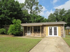 Building Photo - 291 Corrydale Dr