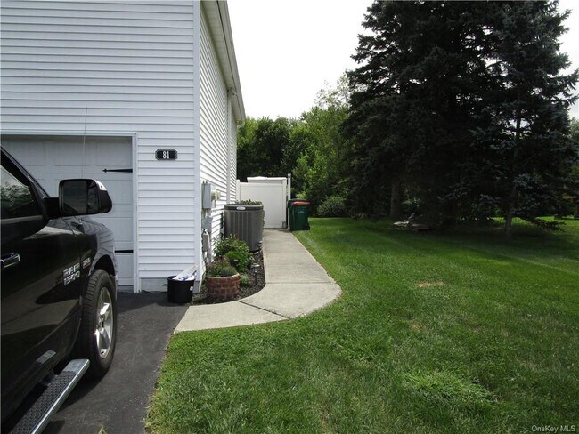 Building Photo - 81 Saddle Ridge Dr