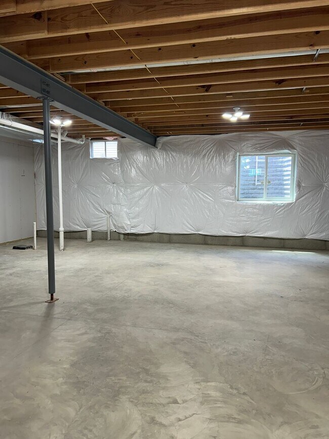 Foto del edificio - 2609 Beacon Point Ct