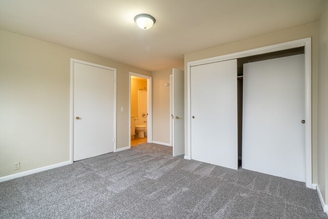Foto del edificio - Parker Heights Apartments