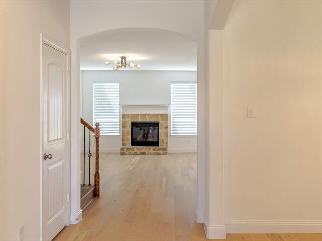 Foto del edificio - 1700 Meadow Trail Ln