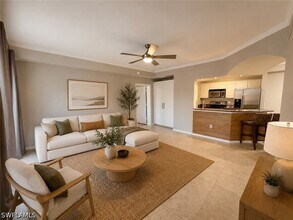 Building Photo - 12965 Positano Cir