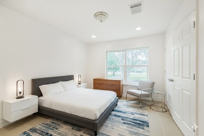 Building Photo - 10412 Ehlers Rd