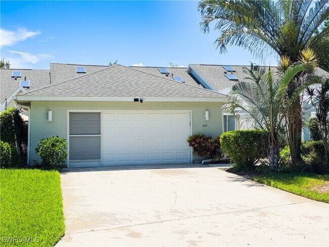 Foto del edificio - 607 Brookwood Pl