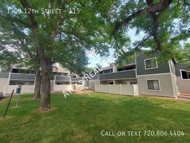 Building Photo - ONE MONTH FREE Quiet Second Floor 1 Bed/1B...