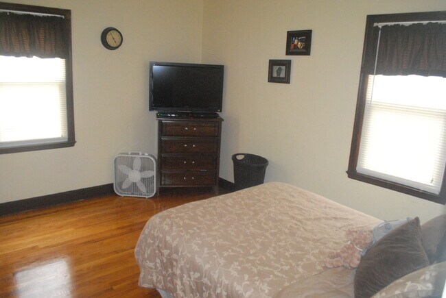 Foto del edificio - 1415 Prather Ave