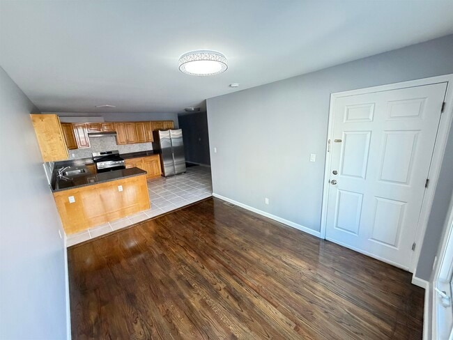 Foto del edificio - 384 Summit Ave