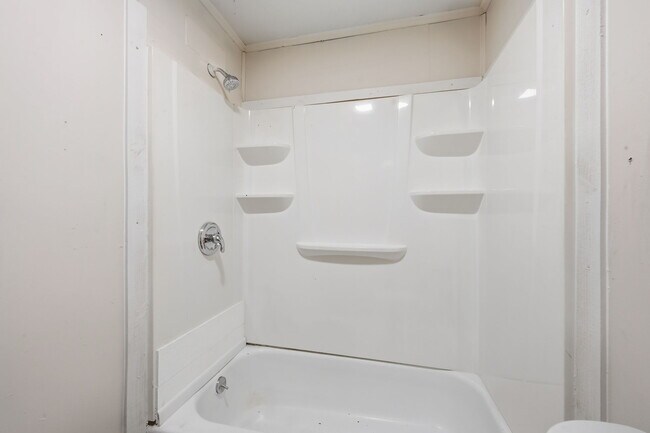 Foto del edificio - 140 Ambroise St