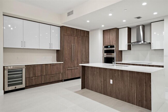 Foto del edificio - 301 1st St S