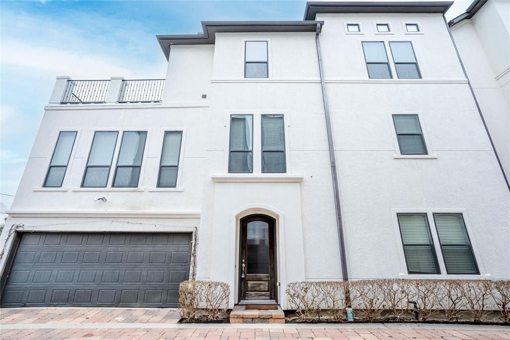 1322 Sabine St Houston, TX 77007 Alquileres en Houston, TX