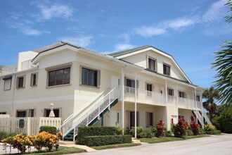 Building Photo - 270 Bella Vista Ct N