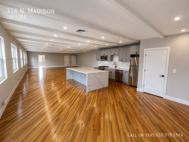 Building Photo - 316 N. Madison-