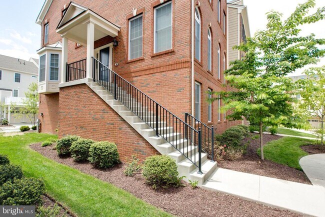Foto del edificio - 2612 Maple Rock Rd