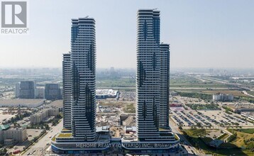 Building Photo - 8 Interchange Wy