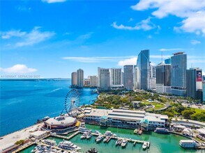 Building Photo - 159 NE 6th St