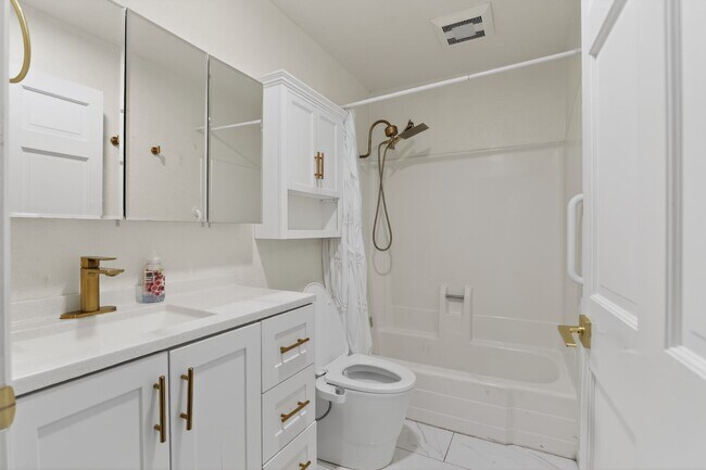 Foto del edificio - 25 Tangelo