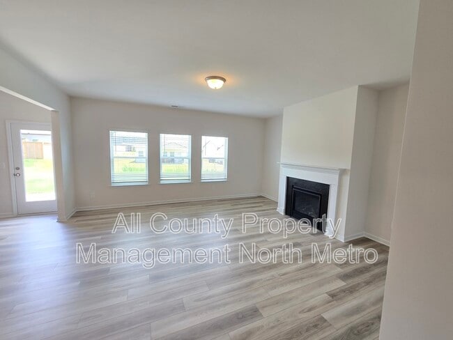 Building Photo - 519 Ozark Ln