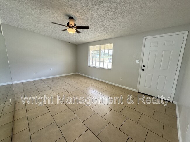 Foto del edificio - 6427 Sutters Mill Rd