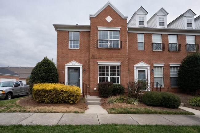 Building Photo - 6107 Margaret Ct