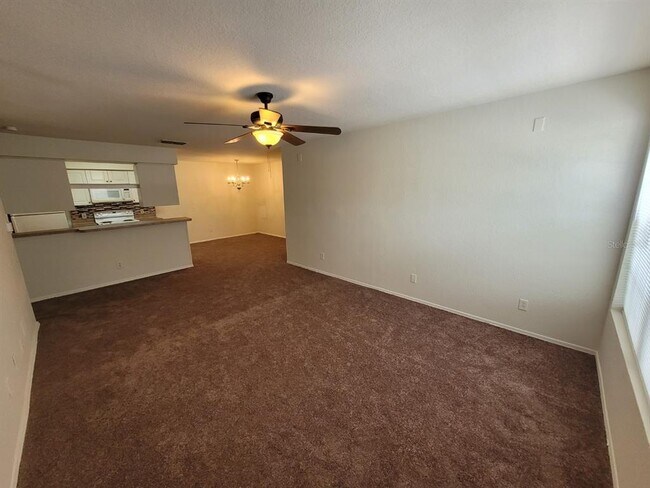 Foto del edificio - 36106 Lake Chase Blvd
