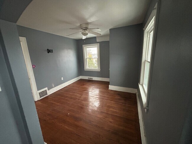 Foto del edificio - 2 BR/1.5 BA