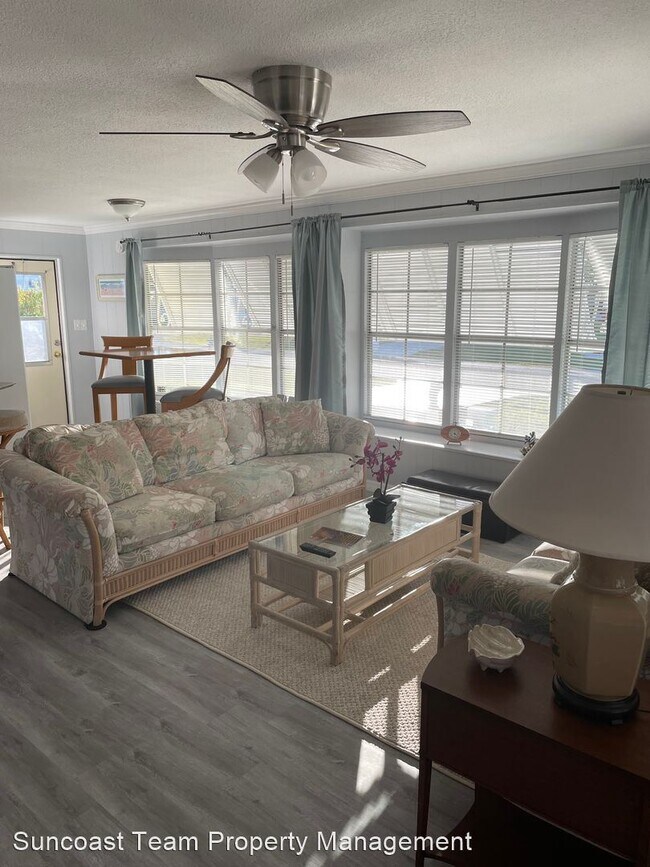 Foto del edificio - 2 br, 2 bath House - 6318 Sparrow Lane