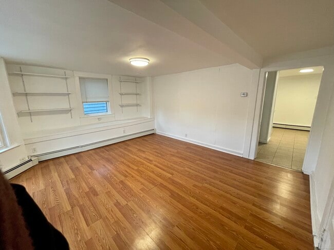 Building Photo - 535 Quinnipiac Ave