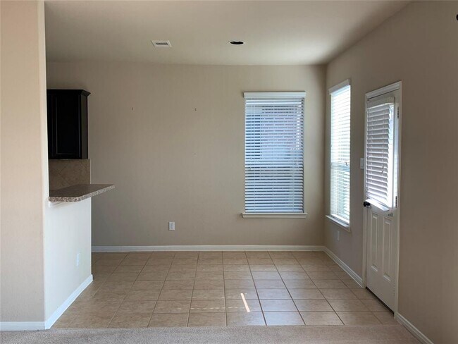 Building Photo - 22514 Fosters Park Ct