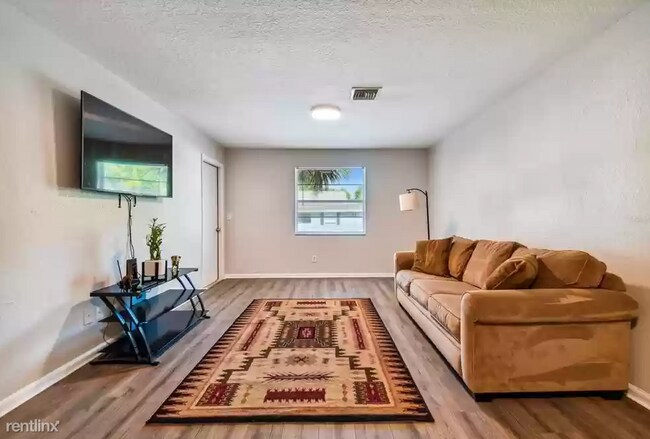 Foto del edificio - 2 br, 2 bath Condo - 624 Golden Raintree P...