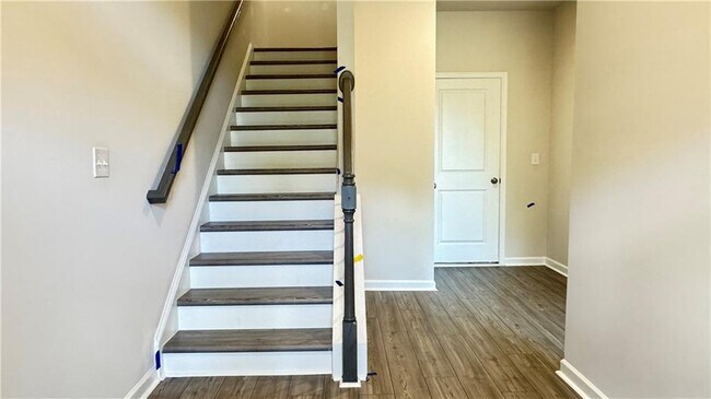 Building Photo - 8 Peeples Drive